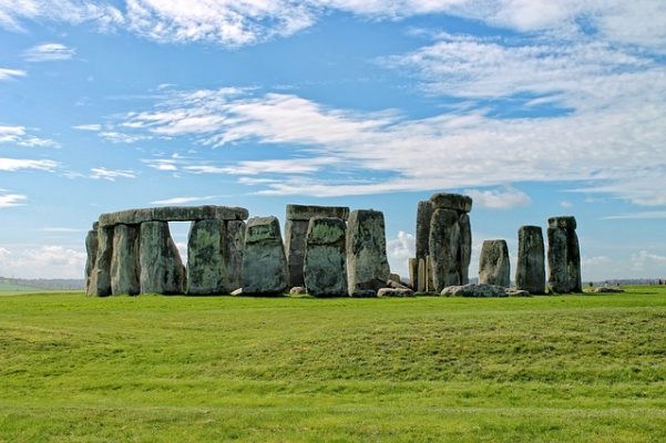 Stonehenge-Life in the UK test